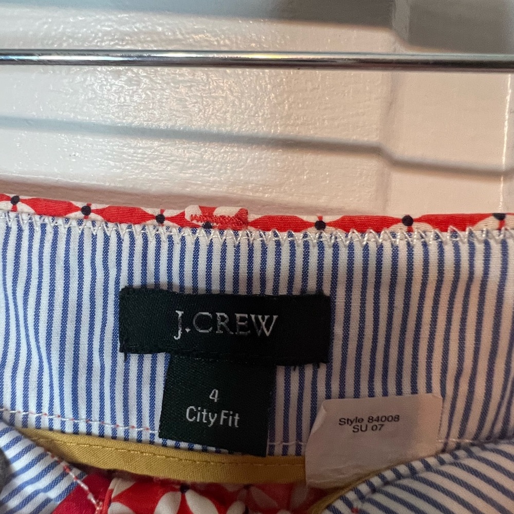 J Crew shorts. Bundle $10 items at 2/$10 - Picture 3 of 3
